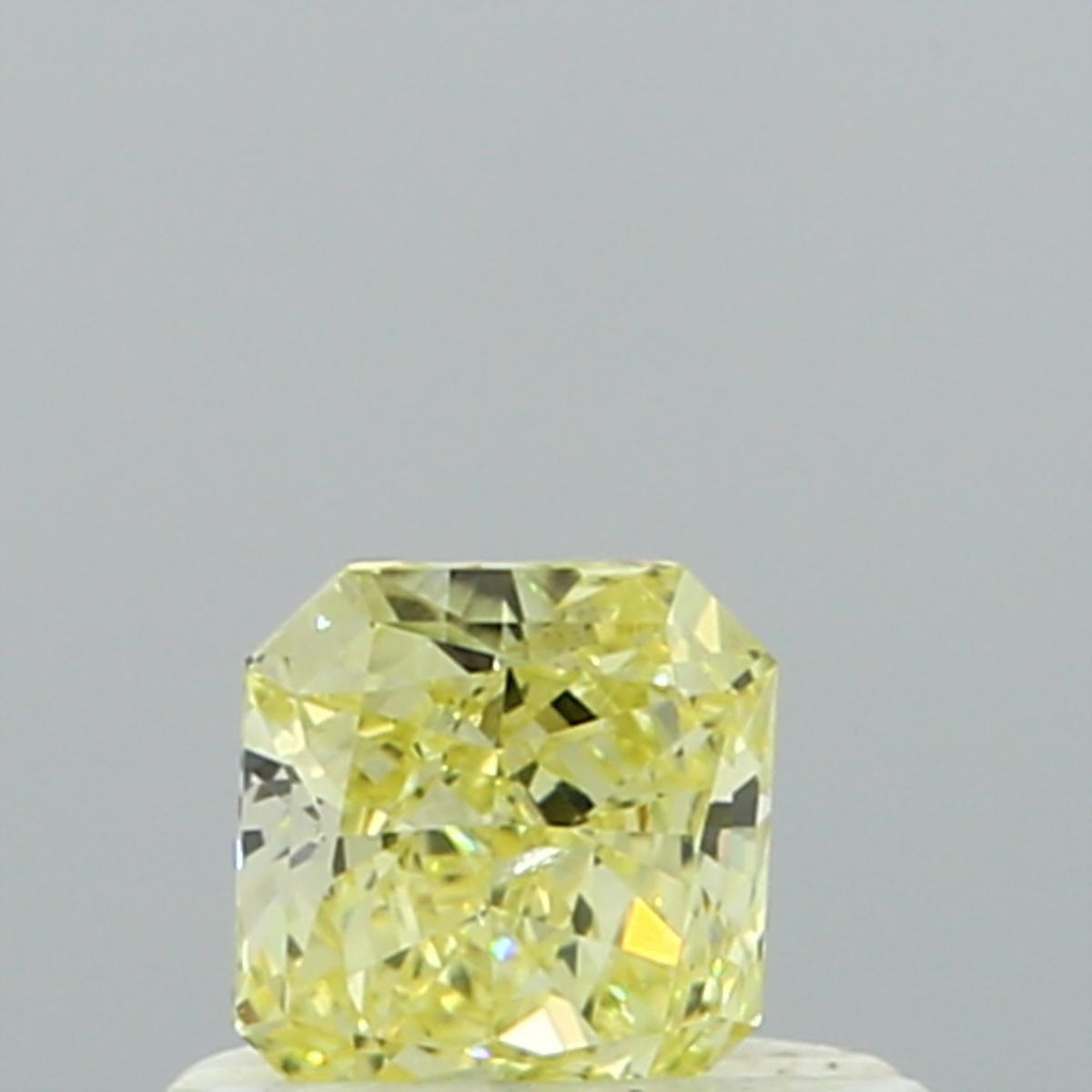 0.36 Carat Radiant Cut Natural Diamond
